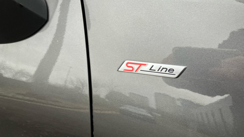 Ford Puma 1.0 EcoBoost Hybrid mHEV ST-Line X 5dr Petrol Hatchback